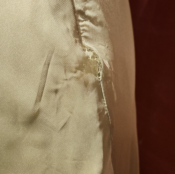 One shoulder evening gown - Picture 10 of 15